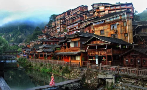 Tour Trung Quốc Đường Bộ 3N2Đ: Hà Khẩu - Bình Biên - Kiến Thủy - Mông Tự